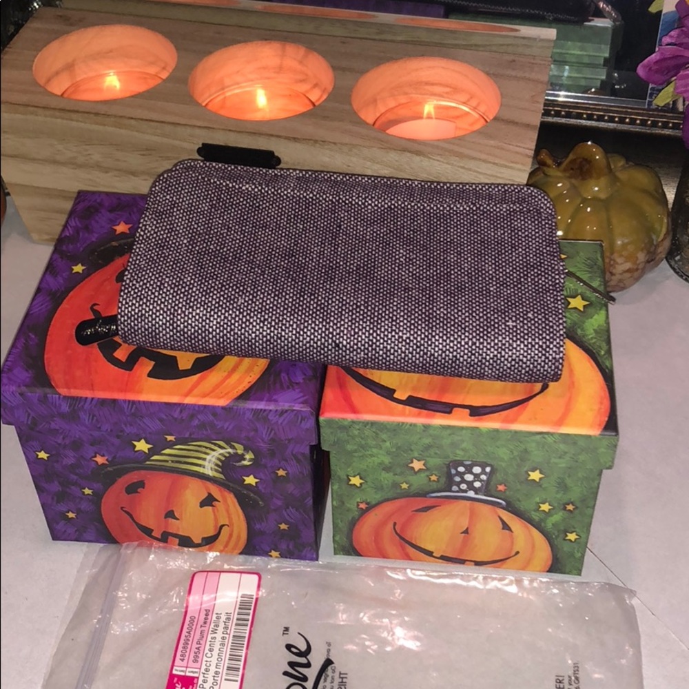 Perfect Cents - Plum Tweed Wallet by Thirty-One